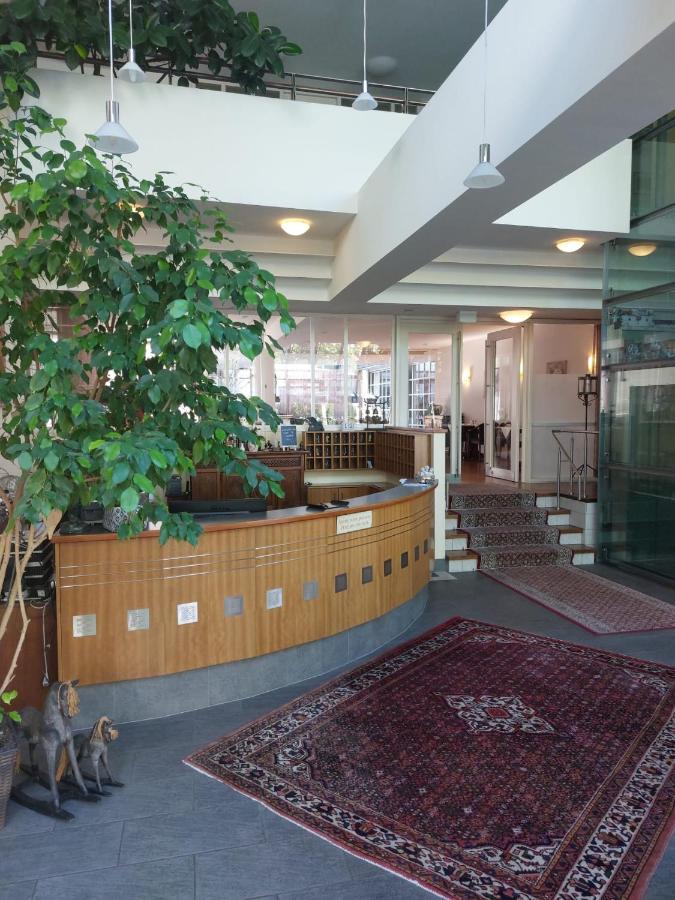 Hotel Goldener Stern Sankt Ingbert Buitenkant foto