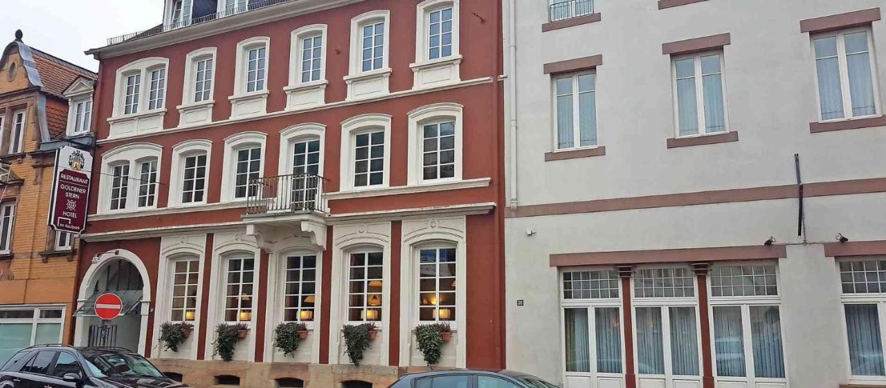 Hotel Goldener Stern Sankt Ingbert Buitenkant foto